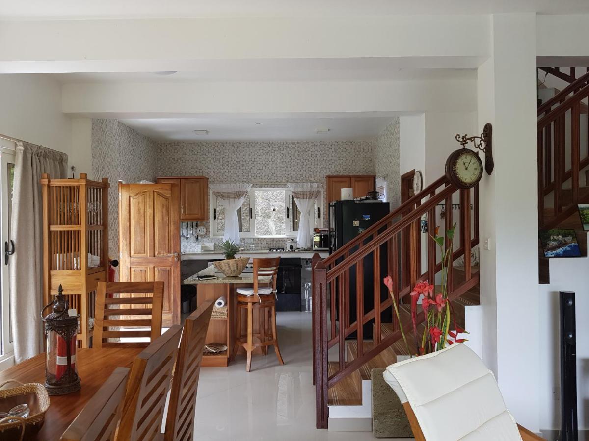 South Hill Villa آنس رويال المظهر الخارجي الصورة