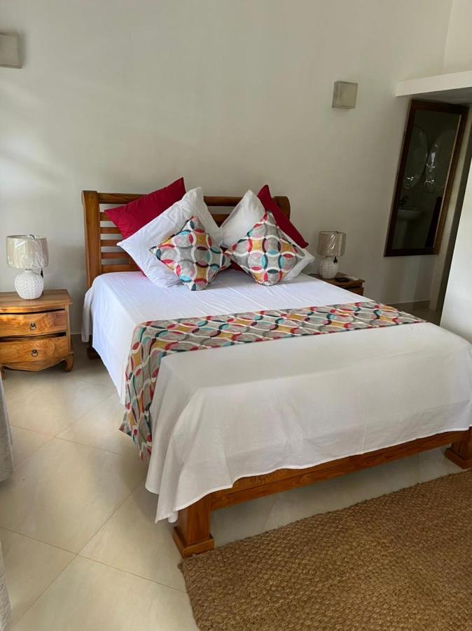 South Hill Villa آنس رويال المظهر الخارجي الصورة