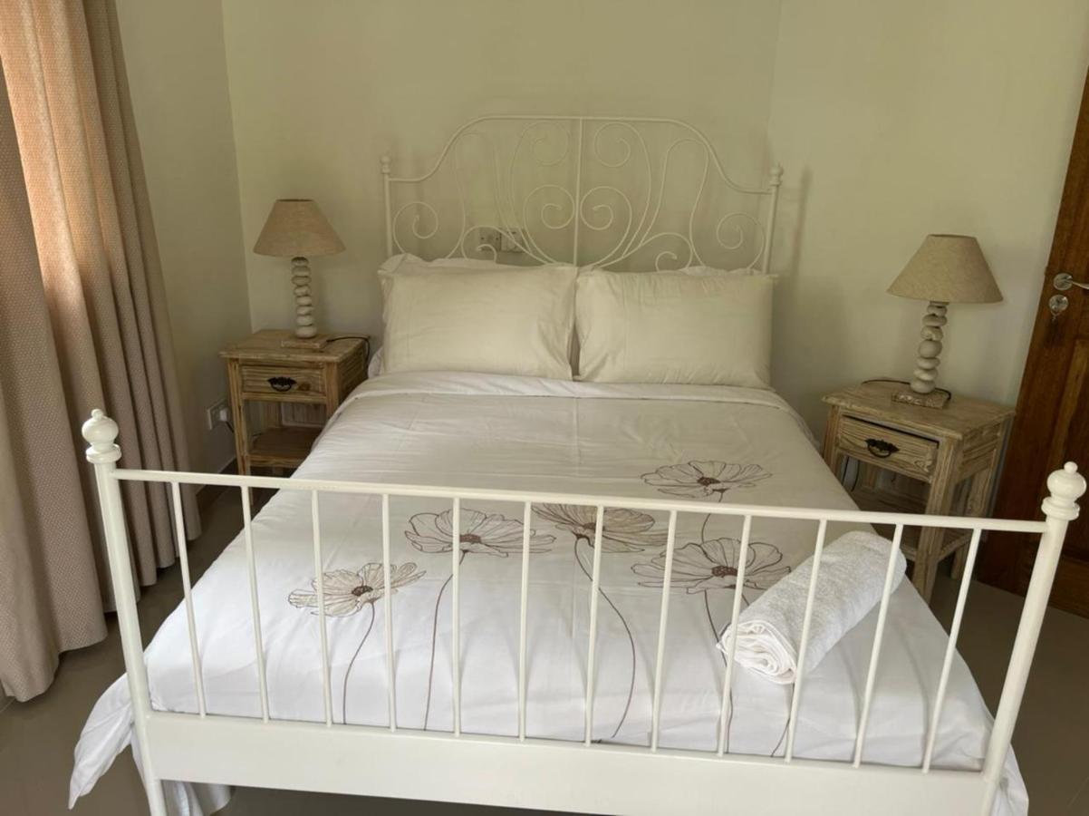 South Hill Villa آنس رويال المظهر الخارجي الصورة