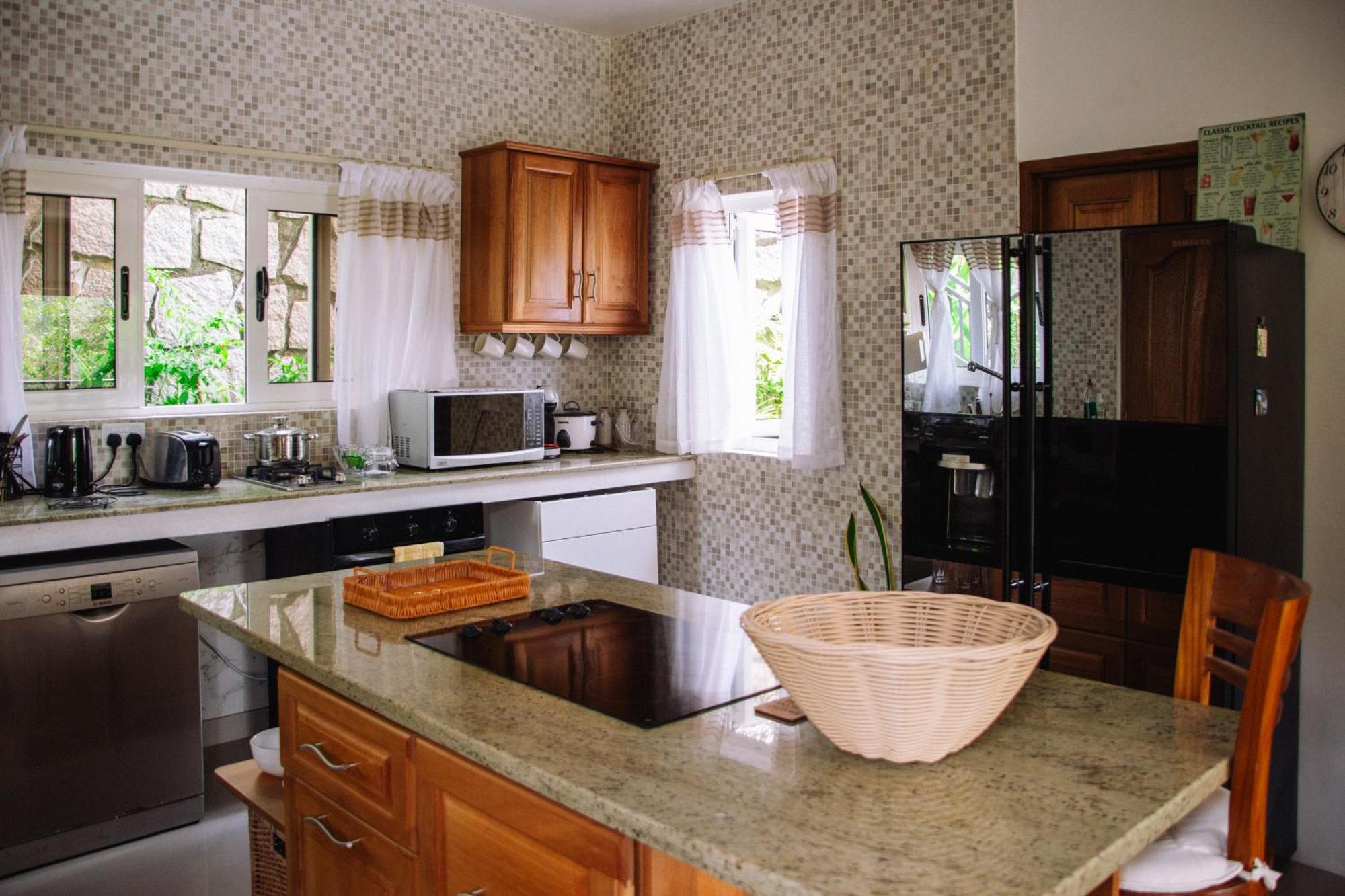 South Hill Villa آنس رويال المظهر الخارجي الصورة