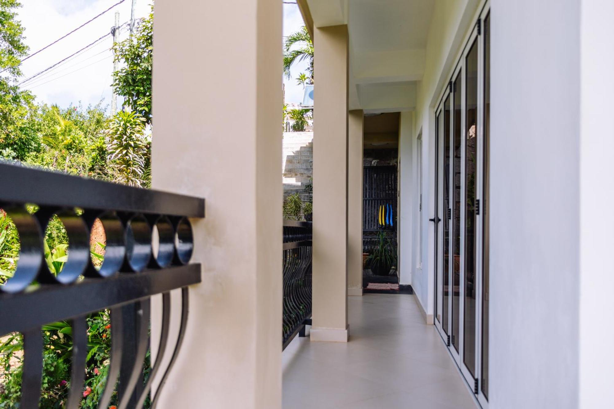 South Hill Villa آنس رويال المظهر الخارجي الصورة