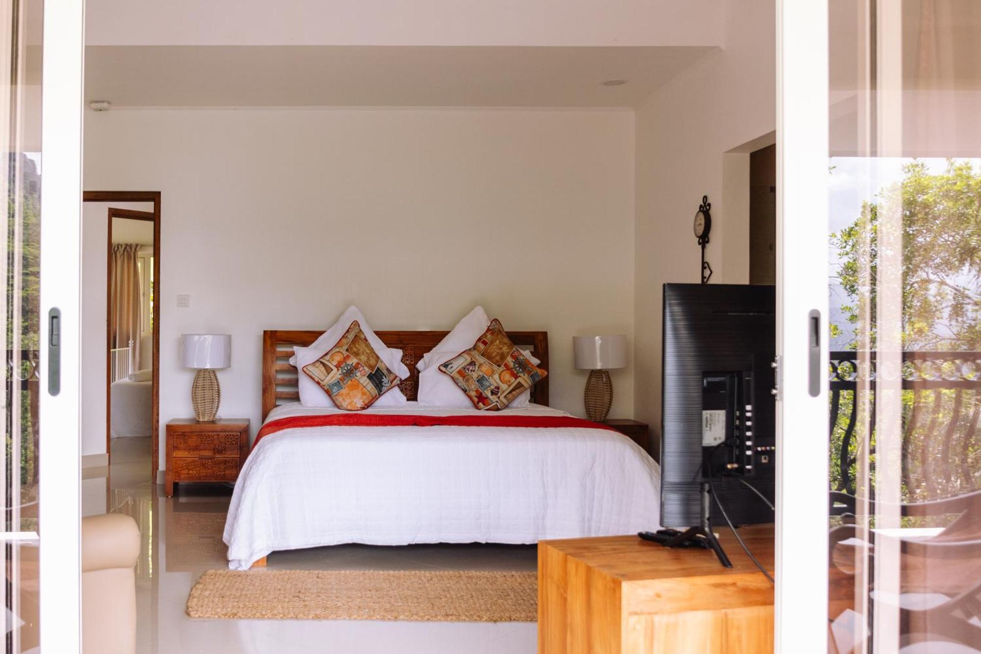 South Hill Villa آنس رويال المظهر الخارجي الصورة